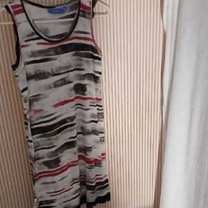 Simply Vera Vera Wang Striped Sleeveless Tunic in Black, Gray & Red